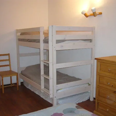 2 Pieces Au Pied Des Pistes - 6 Pers, Balcon, Cuisine Equipee - Fr-1-689-152 Apartment *